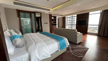 Suite Exécutive | Minibar, bureau, Wi-Fi gratuit