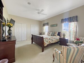 4 Schlafzimmer, Bügeleisen/Bügelbrett, WLAN, Bettwäsche