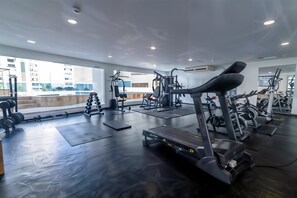Fitness facility - Ocean-View 2BR/2BA Apt in El Laguito (Cartagena de Indias)