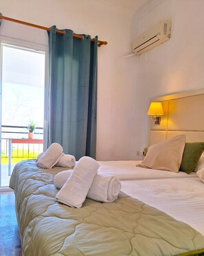 Family Apartment | 2 bedrooms, premium bedding, memory-foam beds, blackout curtains - Ever Green Beach Apartments (Corfu)