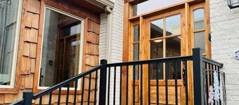 2 bdrm 3bath downtown apartment