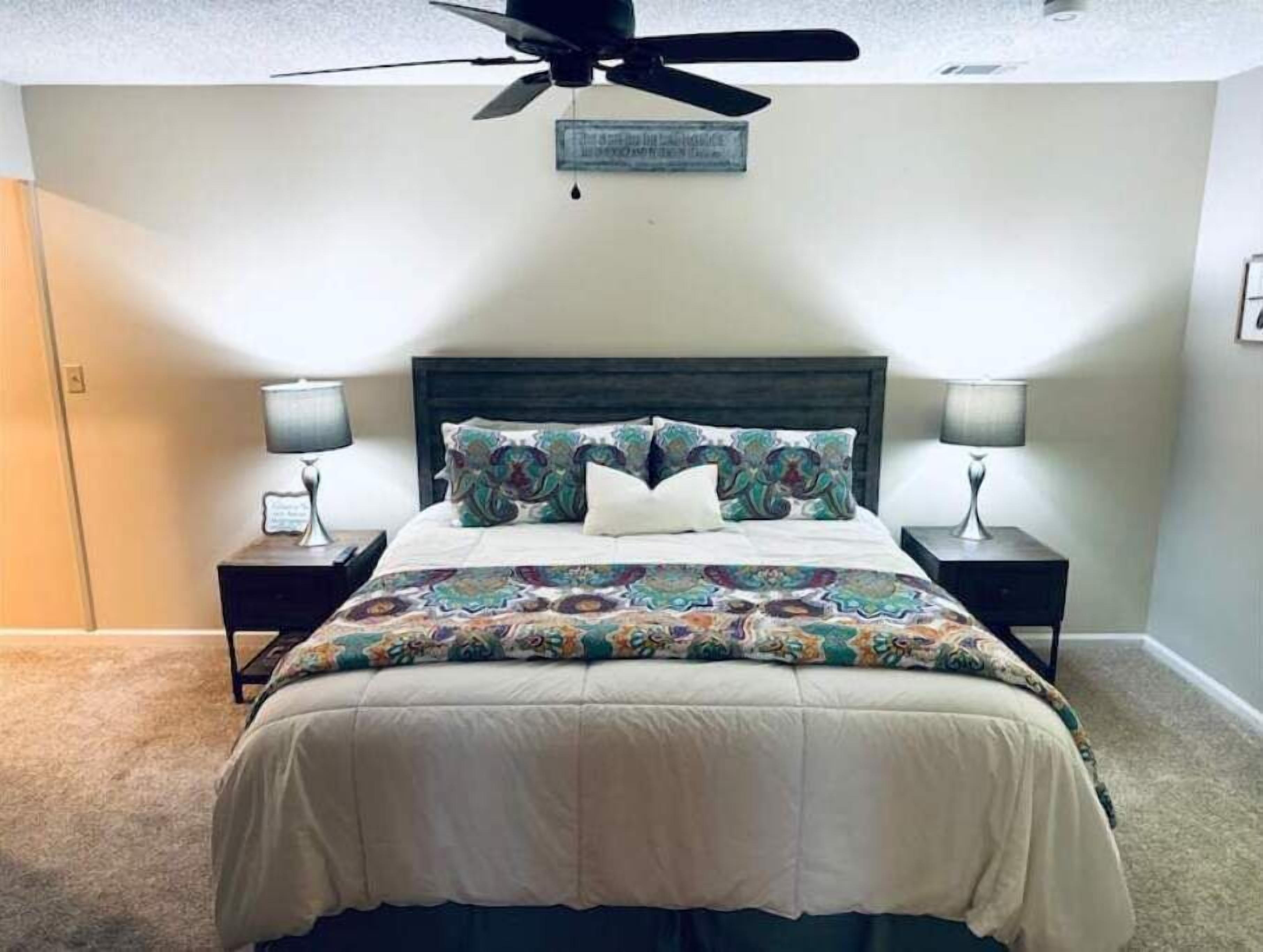 2 bedrooms, iron/ironing board, travel crib, free WiFi