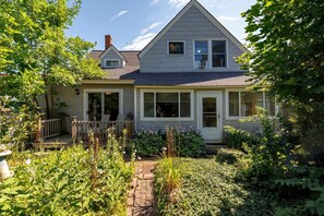 Exterior - Large 4BR House Downtown Bar Harbor! [Eden Garden] (Bar Harbor)