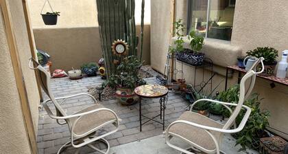One bedroom, one bathroom, cozy Casita in Marana Az