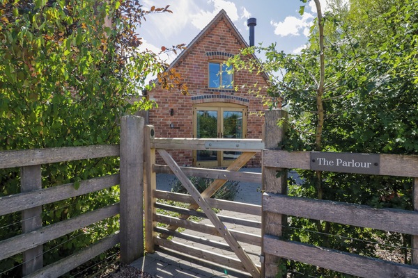 Cottage | Property grounds