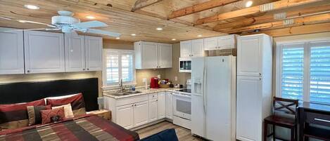 1 dormitori, wifi i roba de llit