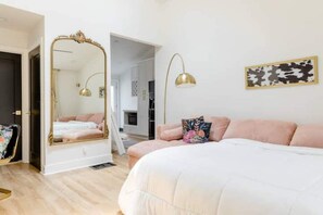1 Schlafzimmer, Schreibtisch, WLAN