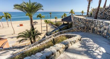 Casa de las Sonrisas - Beachfront Oasis w/ Pool