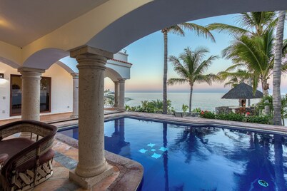 Casa de las Sonrisas - Beachfront Oasis w/ Pool