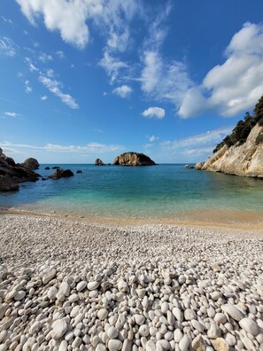 Sun-loungers