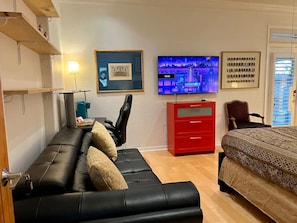 1 habitación y ropa de cama