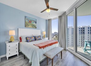 Room - BOOK HERE FOR FALL FUN!! FREE BEACH SHUTTLE! GORGEOUS VIEWS! THE PALMS 11011 (Destin)