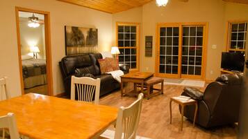 TV, fireplace, DVD player