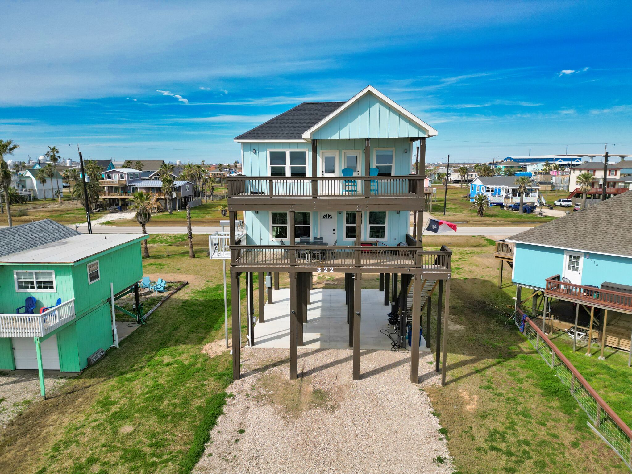 New beach house 1 block from ocean