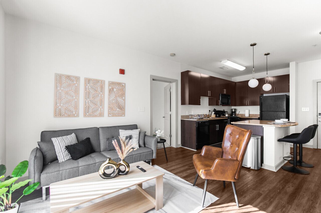 ~Cityscape Haven: Fully Equipped|2BR Unit W/ Pool~