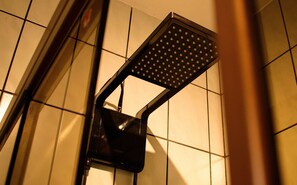Presidential House, Fireplace, Garden View | Bathroom | Shower
