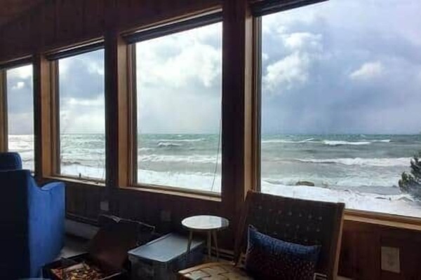 C1bfe185 f0f2 4e49 a2aa 6822cbb4d03a