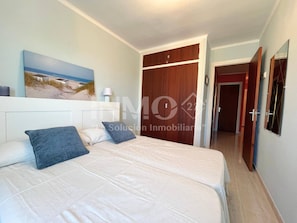 3 bedrooms