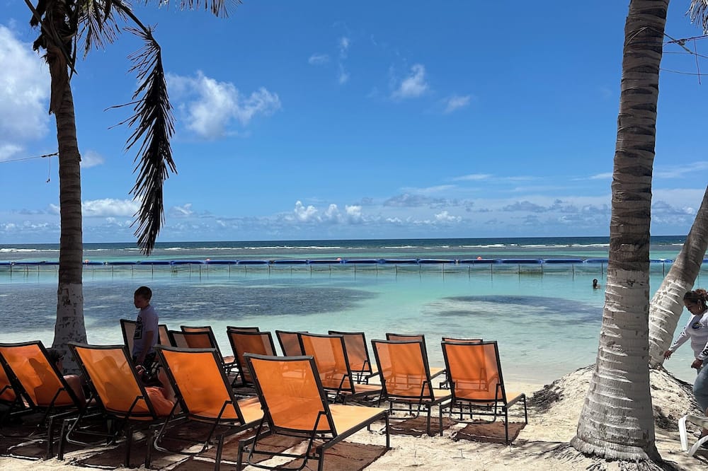 Oneiro Suites