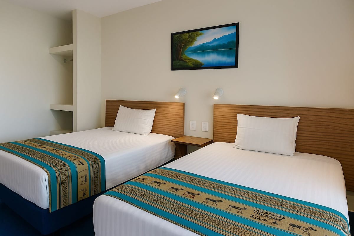 1 bedroom, premium bedding, in-room safe, desk