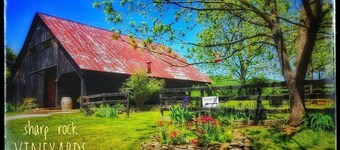 Cozy cottage located at our winery at the base of Old Rag and Shenandoah Park.