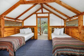 Basic Room | Free WiFi - SoCal Camping (Kernville)