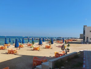 Beach - Luxury 3 Bedrooms apartment directly on the beach (Hurghada)