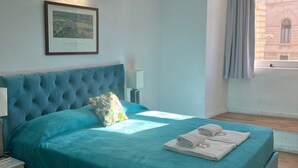 Executive Room - Abagnale Home Montecitorio (Rome)