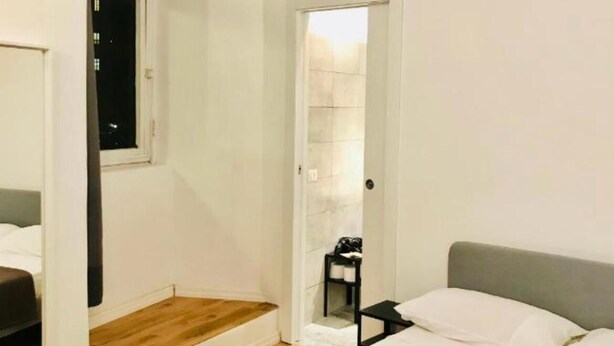 Deluxe Room - Abagnale Home Montecitorio (Rome)