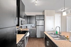 2 bedrooms - Dallas Comfortable 2BD 2BA Downtown Apartment (Dallas)