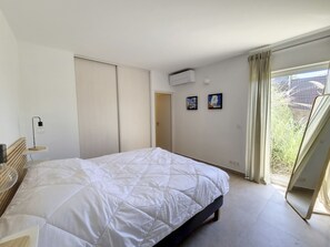 4 bedrooms, iron/ironing board, free WiFi - VILLA LEI MAGNOTIS AVEC VUE SUR GOLF (Sainte-Maxime)