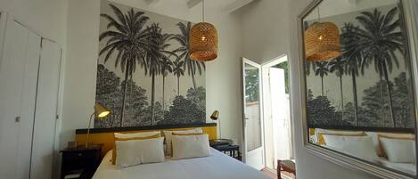 2 bedrooms, iron/ironing board, free WiFi