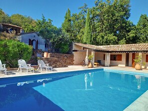 Pool - VILLA LA SERGERIE DANS LA FORET (La Garde-Freinet)