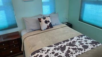 1 bedroom, iron/ironing board, travel crib, free WiFi