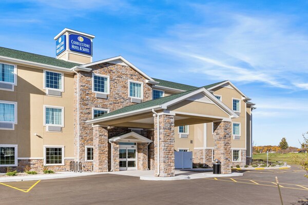 Cobblestone Hotel & Suites - Denmark/green Bay - Wisconsin