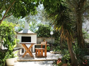 Outdoor dining - Apartments Antonio - Two Bedroom Apartment with Terrace (Apartment B) (Orebic)