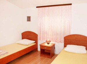 2 habitaciones, internet y ropa de cama 