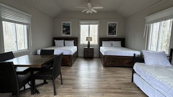 1 bedroom, bed sheets
