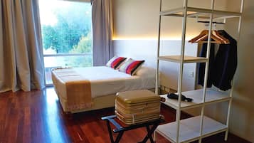 Comfort Double Room | Down duvets, pillow-top beds, minibar, in-room safe