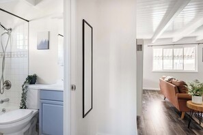 Een douche, een haardroger