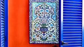 تفاصيل الفندق من الخارج
