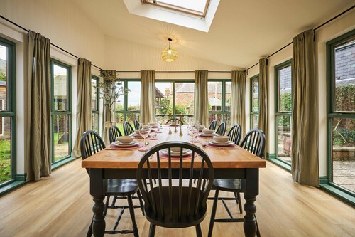 The Old Stables - Hot Tub, Sauna and Cinema