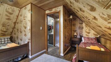 3 slaapkamers, een bureau, een strijkplank/strijkijzer, gratis wifi