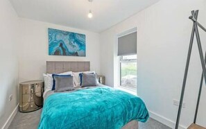 2 bedrooms, free WiFi, bed sheets, wheelchair access