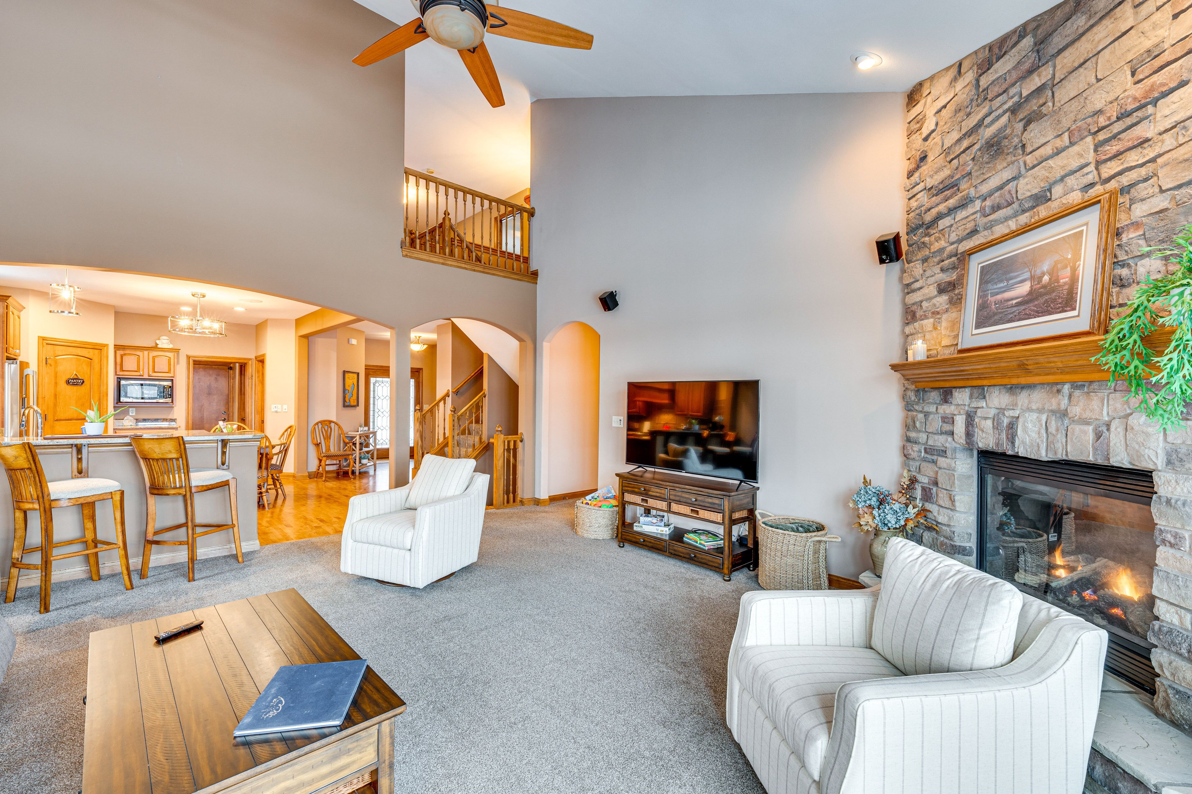Lakefront Waterford Home w/ Game Room & Grills!