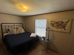 3 bedrooms, iron/ironing board, WiFi, bed sheets - Red Sands Retreat D - 3 Bedroom 2 Bath (Moab)