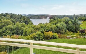 Property grounds - Stunning home in Sveio with WiFi (Sveio)