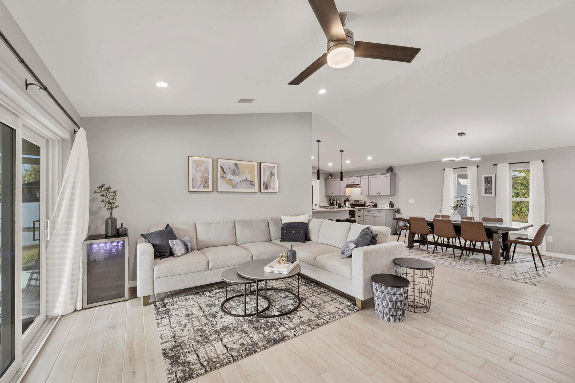 Smart TV, books, computer monitors