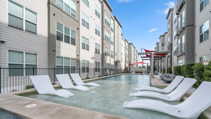 Apartment | 1 bedroom - Dallas Designer 1BD 1BA Downtown Apartment (Dallas)