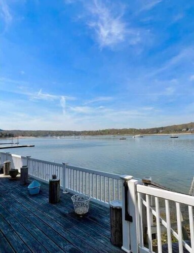 Beautiful Waterfront Sunsets Beach Cottage Studio Private Winery Brewery 1hr NYC
